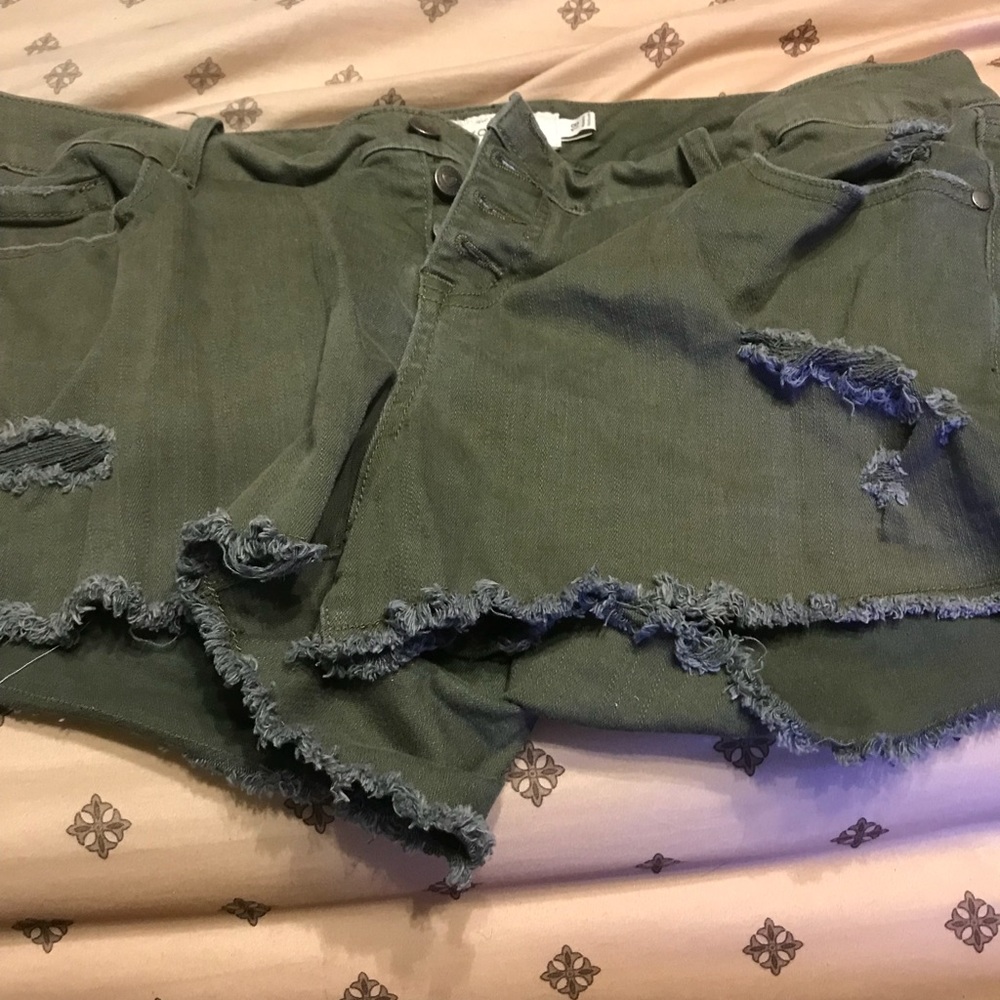 Authentic Torrid shorts size 18